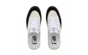 Paire de Skate shoes VANS Berle Pro Marshmallow