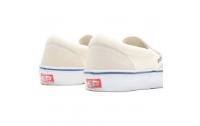 Skate Shoes VANS Slip-On blanches - logo