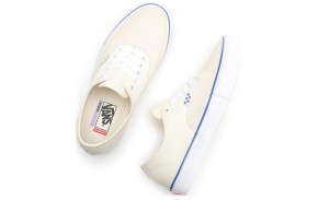 Paire de Skate shoes VANS Authentic Blanche