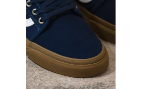 VANS Chukka Low Sidestripe - Navy/Gum - Chaussures des skate - renforts