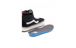 VANS SK8-Hi MTE-1 - Black/True White - Chaussures - Popcush