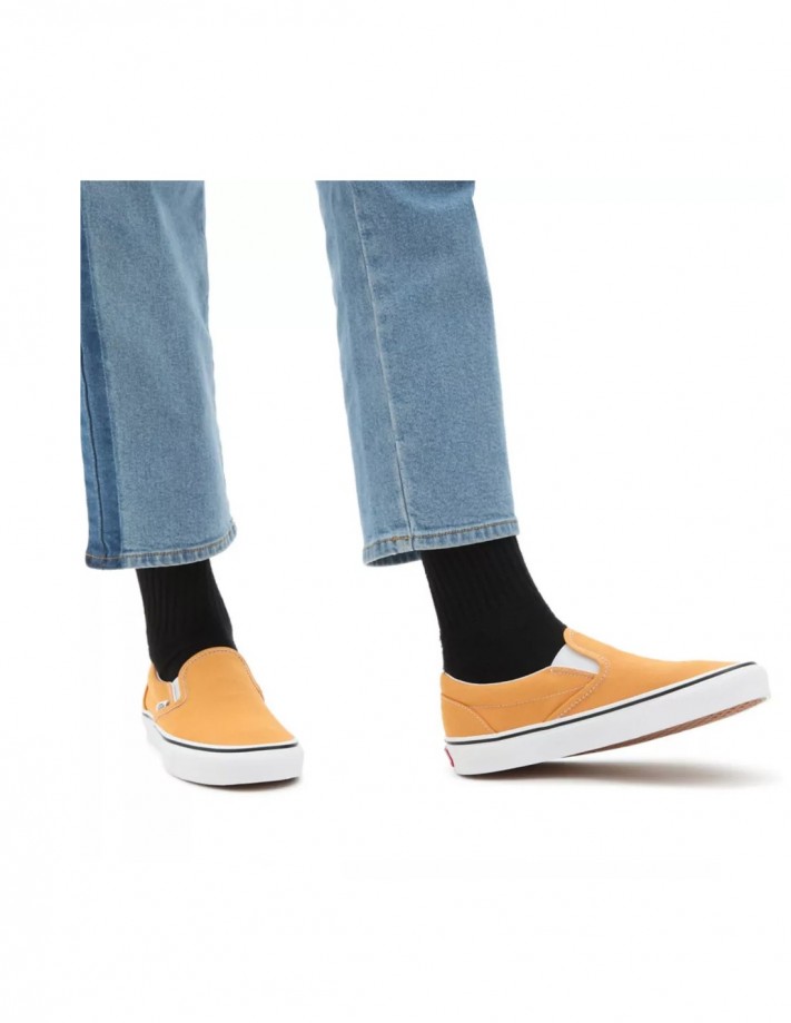 Golden nugget vans Clearance