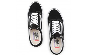 Skate shoes VANS Old Skool Noir/blanc dessus