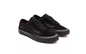 Black 2025 vans skate