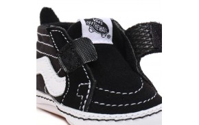 Chaussures Bébé VANS Sk8 Hi Crib Noir Scratch