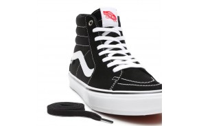 Skate shoes VANS Sk8 Hi Noire - Avant