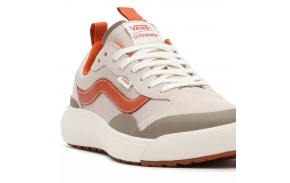 VANS Ultrarange EXO SE - Oatmeal/Marshmallow - Chaussures de Skate - vue de face