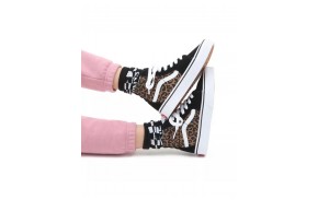 VANS SK8-Hi - Leopard - Chaussures de skate Enfants - vue portée