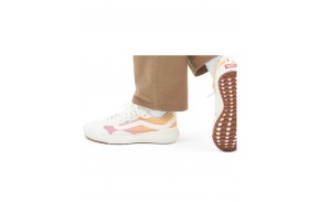 VANS Ultrarange Exo - OMBRE Marshmallow - Chaussures de Skate (femme)