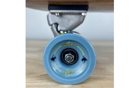 SURFSKATE LOVE 65 mm 78a - Rollen von surfskate montiert