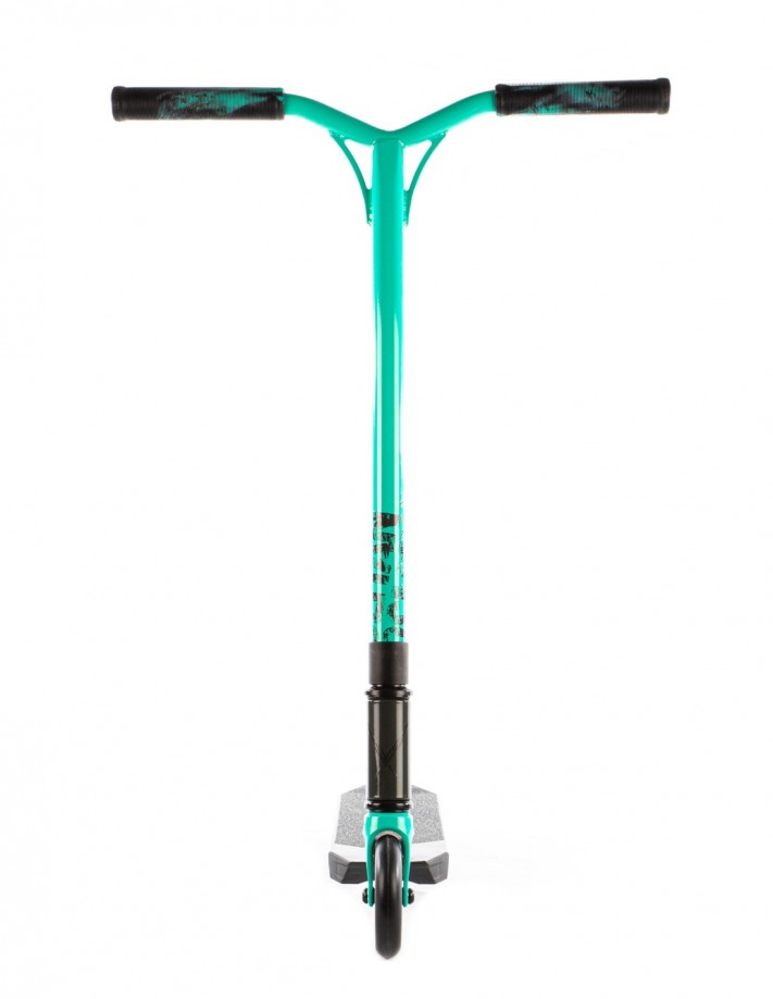 VERSATYL Cosmopolitan V2 - Bleu/Noir - Trotinnette Freestyle enfant VERSATYL Cosmopolitan V2 - Bleu/Noir - Trotinnette Freestyle enfant