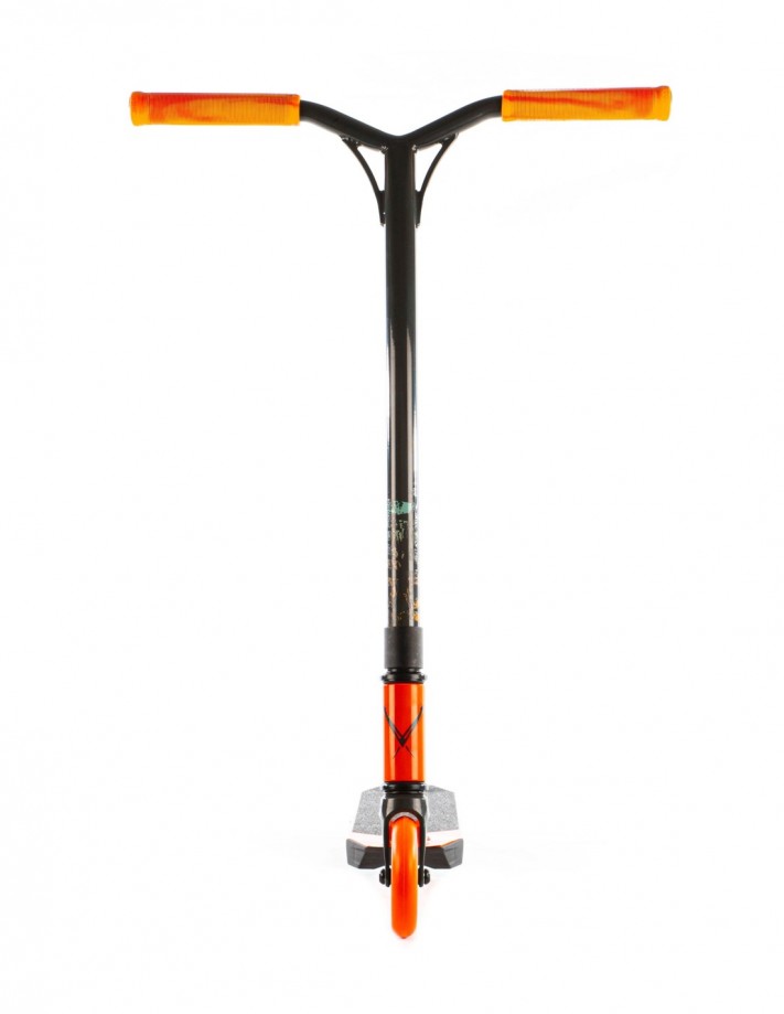 VERSATYL Cosmopolitan V2 - Orange/Blau/Schwarz - Freestyle Scooter skatepark