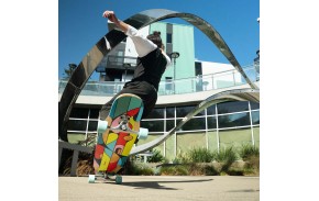 Loaded Mata Hari Artist 44.5″ - Lifestyle