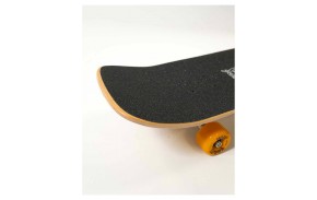 YOW Bliss Surf Cruiser detalle de lija y rueda