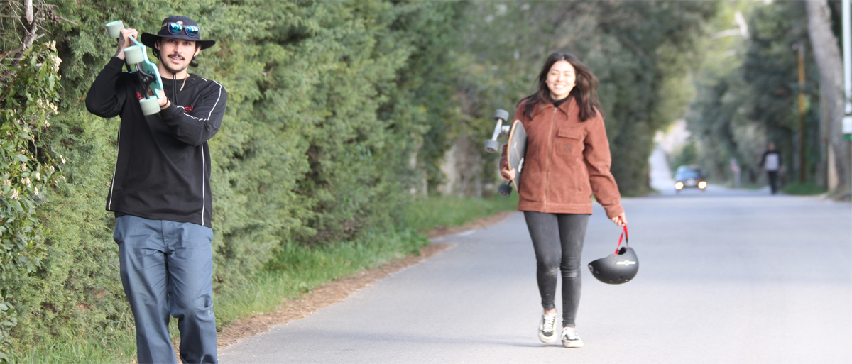 Anfänger auf dem Longboard